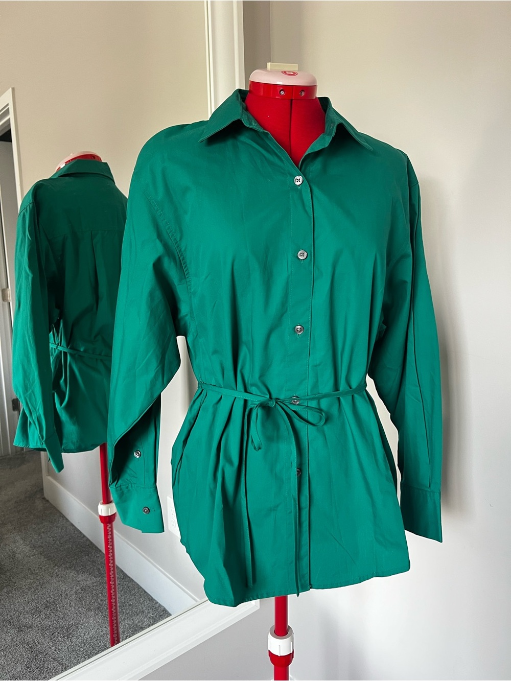 Banana Republic Emerald Green Button-Down Tie-Waist Shirt